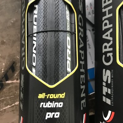 Pneu Estrada Vittoria Rubino PRO Graphene 700X25c