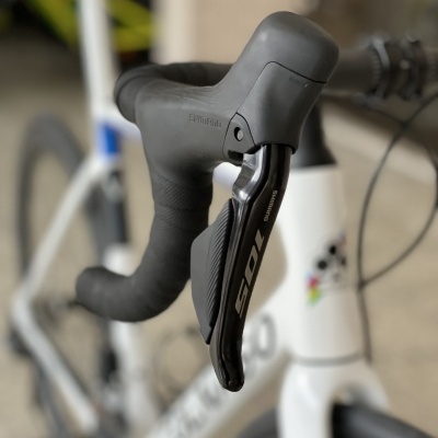 BICICLETA ESTRADA COLNAGO V3 DISC 105 Di2