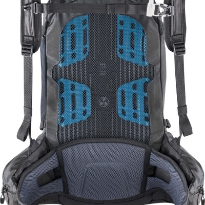 Mochila EVOC Explore 30L - preta