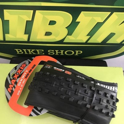 PNEU MONTANHA MAXXIS SHORTY 29X2.30 3C/EXO/TR 60TPI FLANCO D