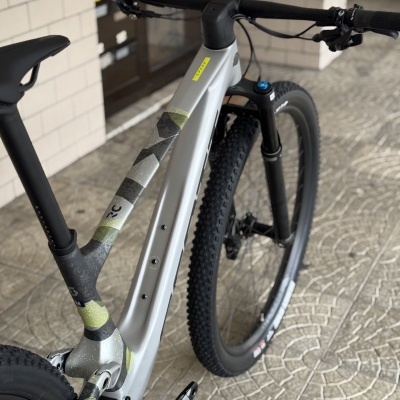 BICICLETA SCOTT SPARK RC COMP - 2025