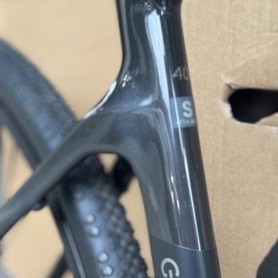 BICICLETA SCOTT ADDICT GRAVEL 40 - PYTHON BLACK