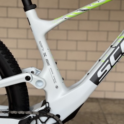BICICLETA SCOTT SPARK RC COMP - CUMULUS WHITE