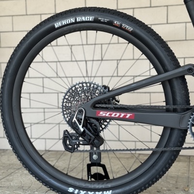 BICICLETA SCOTT SPARK RC WORLD CUP - CARBON BLACK