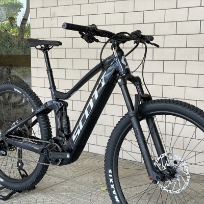 BICICLETA ELÉTRICA SCOTT STRIKE ERIDE 940