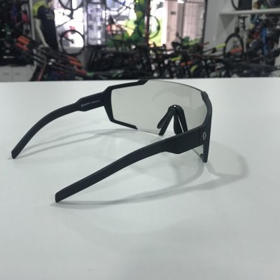 ÓCULOS DE SOL SCOTT SHIELD LIGHT SENSITIVE