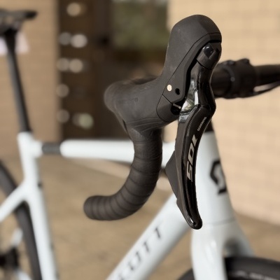 BICICLETA SCOTT ADDICT 50 - MINERAL GREY