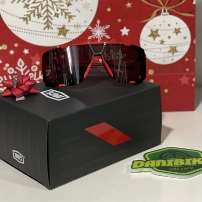 Oculos 100% Eastcraft Vermelho Lentes Preto Mirror