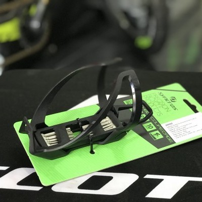 Grade Bidon Syncros com Kit ferramenta Matchbox coupe