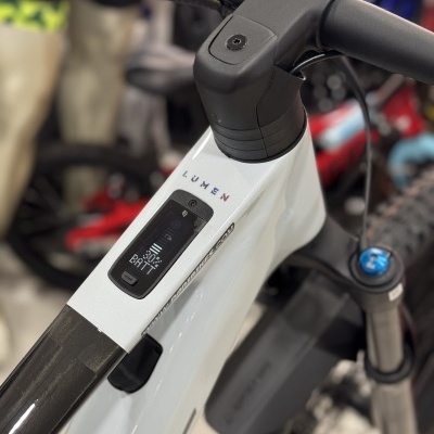 BICICLETA ELÉTRICA SCOTT LUMEN 905