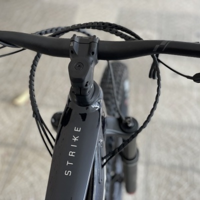 BICICLETA ELÉTRICA SCOTT STRIKE ERIDE 940