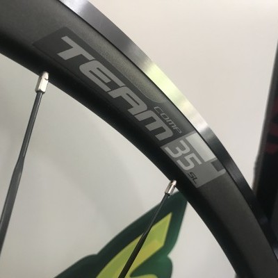 PAR DE RODAS ESTRADA VISION COMP TEAM 35 SL