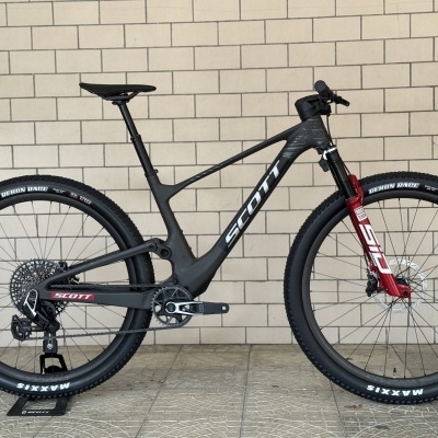 BICICLETA SCOTT SPARK RC WORLD CUP - CARBON BLACK