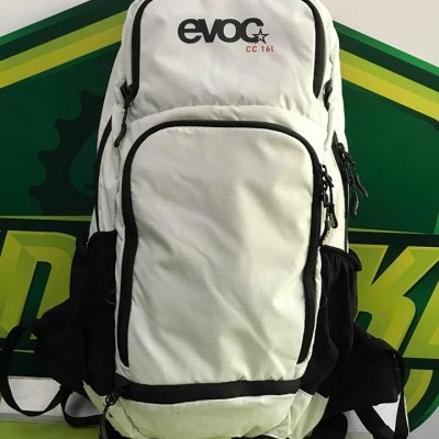 Mochila Evoc CC 16L Branca