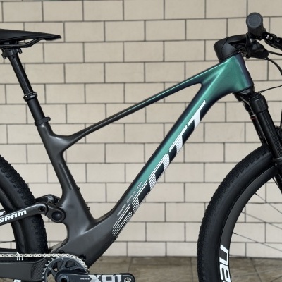 BICICLETA SCOTT SPARK RC WORLD CUP AXS - 2024 - usada