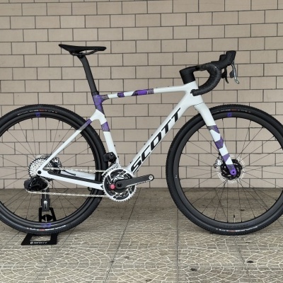 BICICLETA SCOTT ADDICT GRAVEL RC