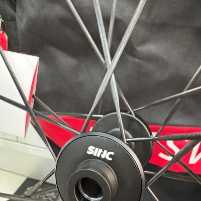 RODAS ESTRADA CARBONO DT SWISS ARC 1100 DICUT 62mm