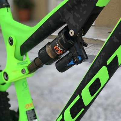 Bicicleta Scott genius 700 Tuned Carbono