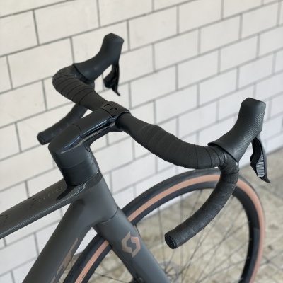 BICICLETA ESTRADA SCOTT ADDICT RC 30 - 2023/2024