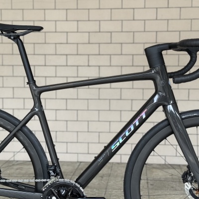 BICICLETA SCOTT ADDICT 10