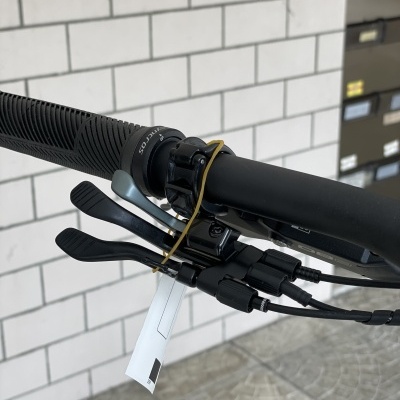 BICICLETA SCOTT GENIUS 930 - 2024