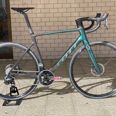 BICICLETA SCOTT ADDICT RC 20 - 2022