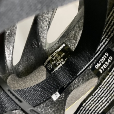 Capacete Mavic Cosmic Ultimate Preto/Amarelo