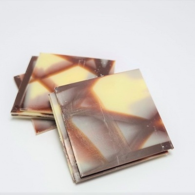 Quadrados em chocolate