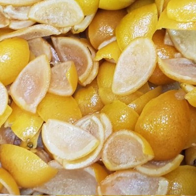 Casca de laranja cristalizada