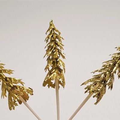 Pinheiro em plástico