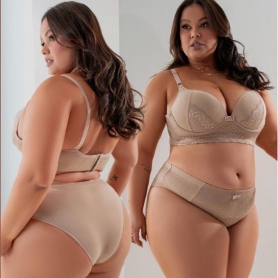 Conjunto de sutiã renda plus size