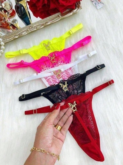 ✨ Calcinha Rendada com Aplique Playboy ✨