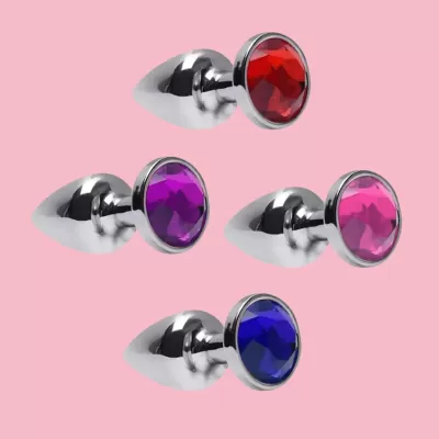 🔥Plug de Metal com Pedra 💎 ✨