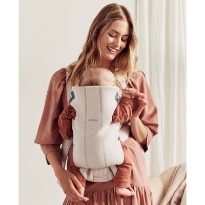 Porta bebé BabyBjörn Mini Baby Carrier