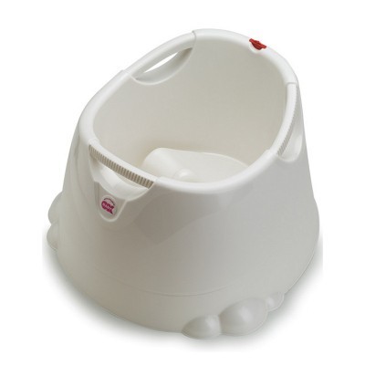 Cadeira infantil branca de plástico com detalhes coloridos