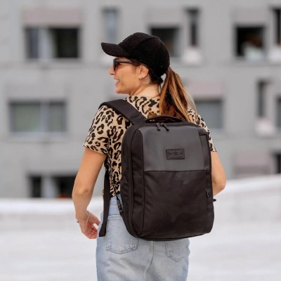 Mochila fraldas e assento bebé Minimeis Hero Parent Backpack Mochila fraldas e assento bebé Minimeis Hero Parent Backpack