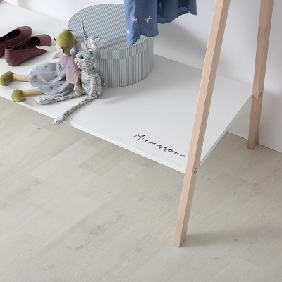 Charriot Micuna Montessori Clothing Rack