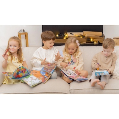 Livro de brincar QwiToy 3in1 Playbook Time Travel