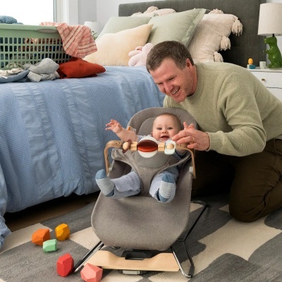 Espreguiçadeira Uppababy Mira Bouncer Espreguiçadeira Uppababy Mira Bouncer