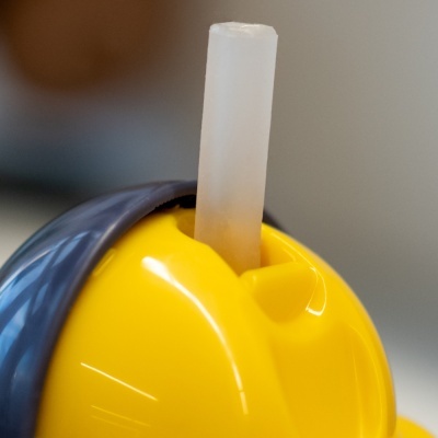 Copo com palhinha Tommee Tippee SuperStar Training Straw Cup 300 ml