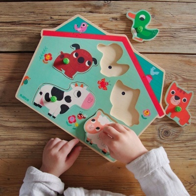 Puzzle madeira sonoro Djeco Puzzle Ouaf Woof sound wood puzzle