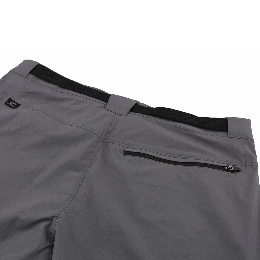 Calças cinza com cintura elástica preta e bolso com fecho de correr