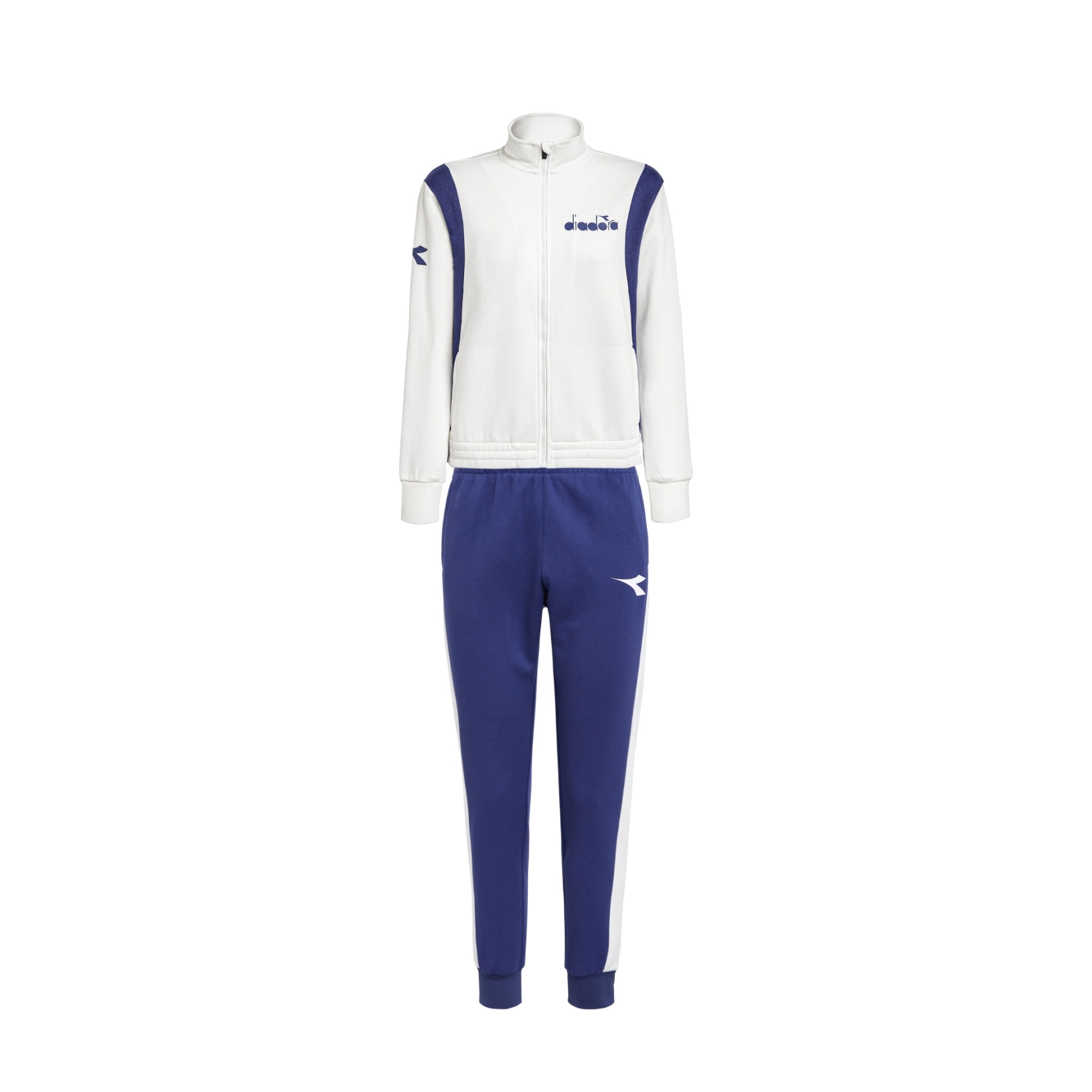 Conjunto desportivo branco e azul com logótipos da marca