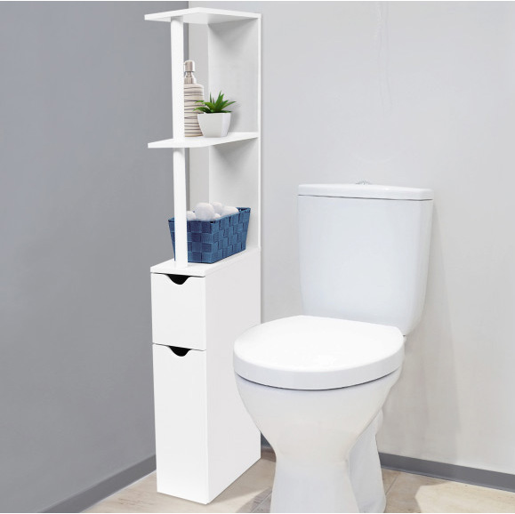 Móvel de arrumação branco estreito ao lado de sanita branca