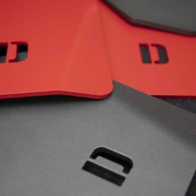 Deuce Hard Metal plates