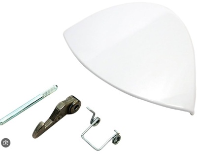 Conjunto de peças metálicas e plásticas brancas e metálicas