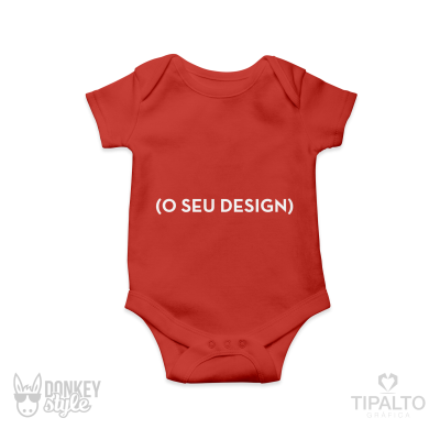 Body de bebé vermelho com texto '(O SEU DESIGN)' em branco.
