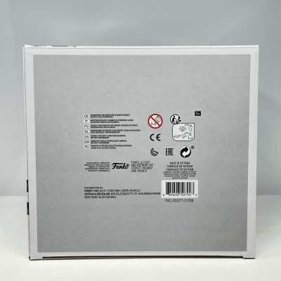 Caixa de embalagem com texto multilingue, símbolos de segurança e código de barras