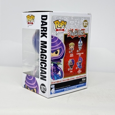 Caixa de Funko Pop Plus Dark Magician 1872 da série Yu-Gi-Oh!