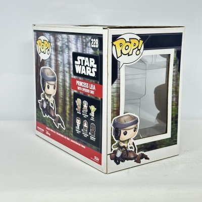 Caixa Funko Pop branca de Princess Leia Star Wars número 228 com janela transparente e desenhos